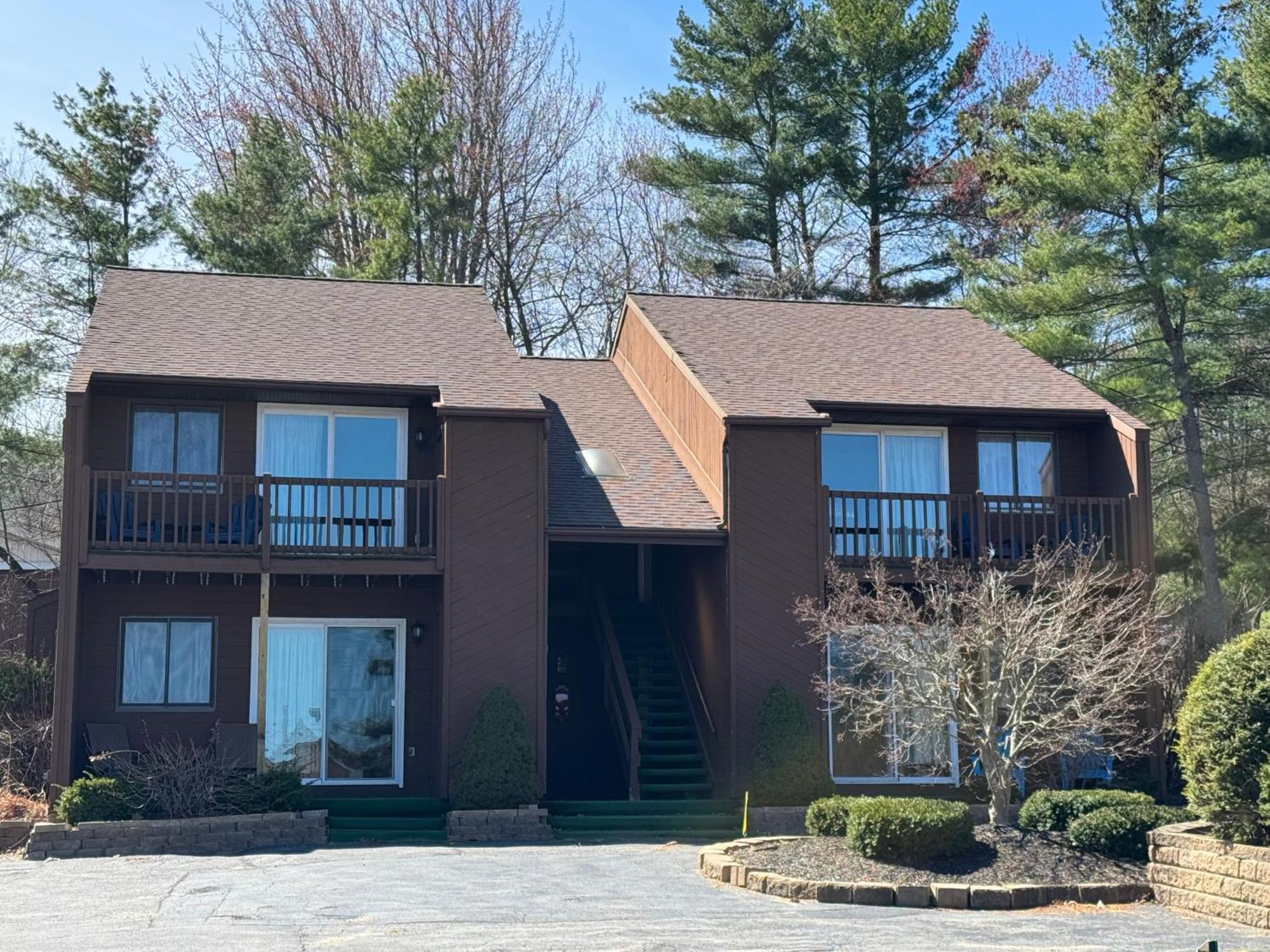 Mohican Resort Motel, Conveniently Located To All Lake George Attractions Queensbury Exterior photo